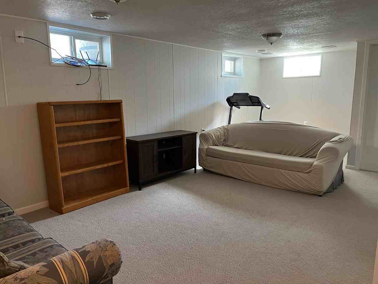 2063 Coral Ln - Photo 7 of 12