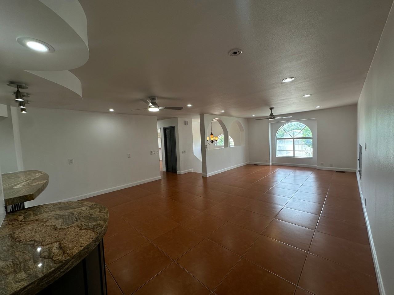 68245 Marina Rd - Photo 5 of 18