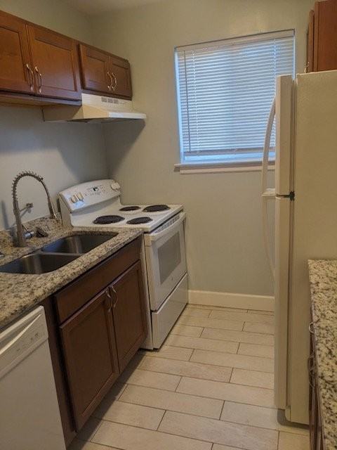 261 Arlington St #304 - Photo 2 of 4