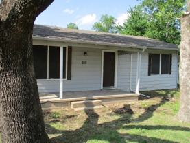 610 Jefferson Ave - Photo 1 of 1