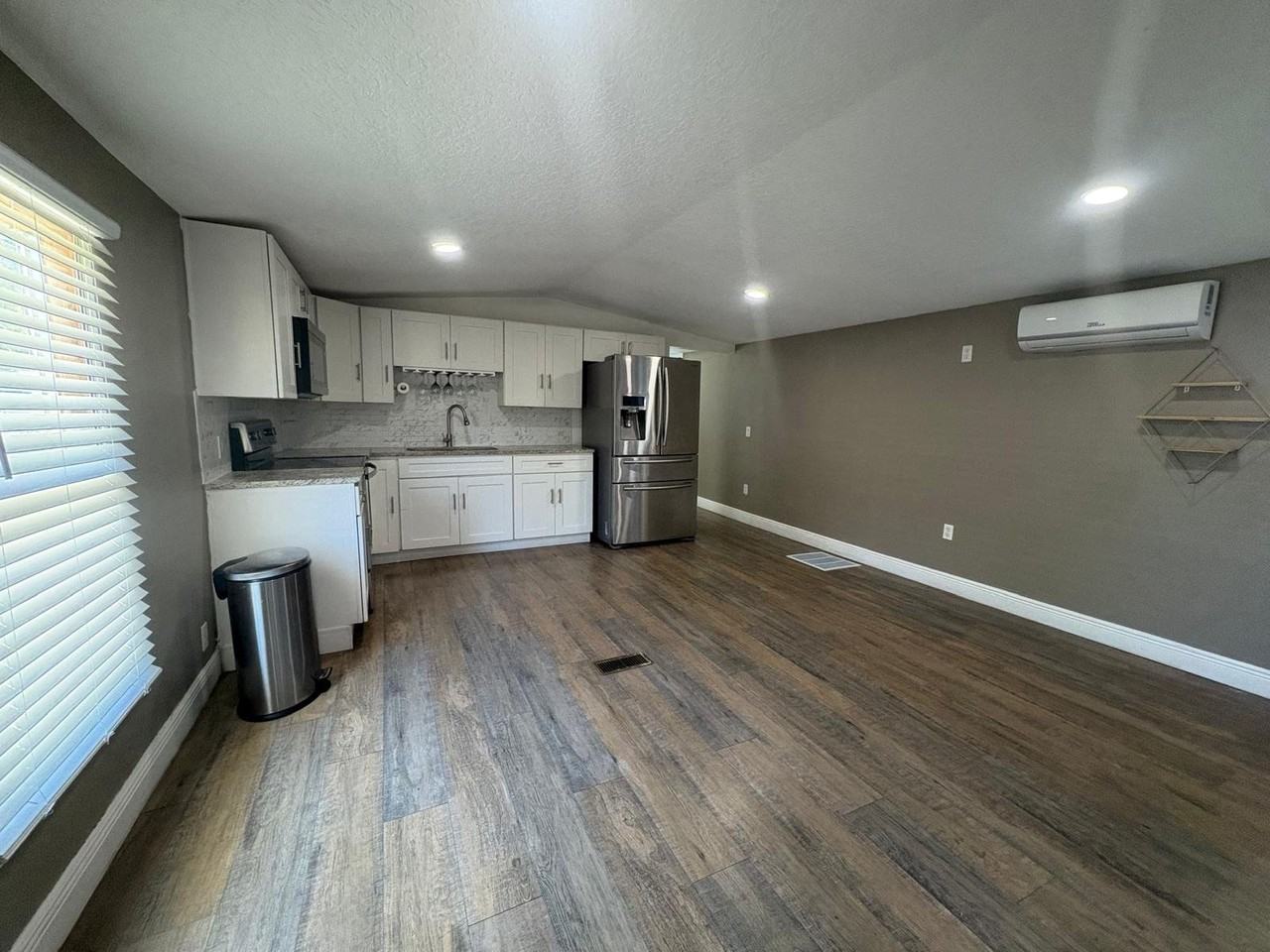 4769 Naranja Way - Photo 4 of 19