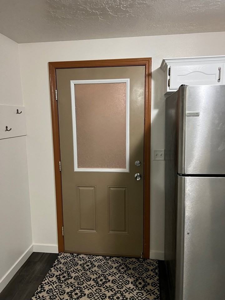 3507 E Bay Ct - Photo 6 of 8