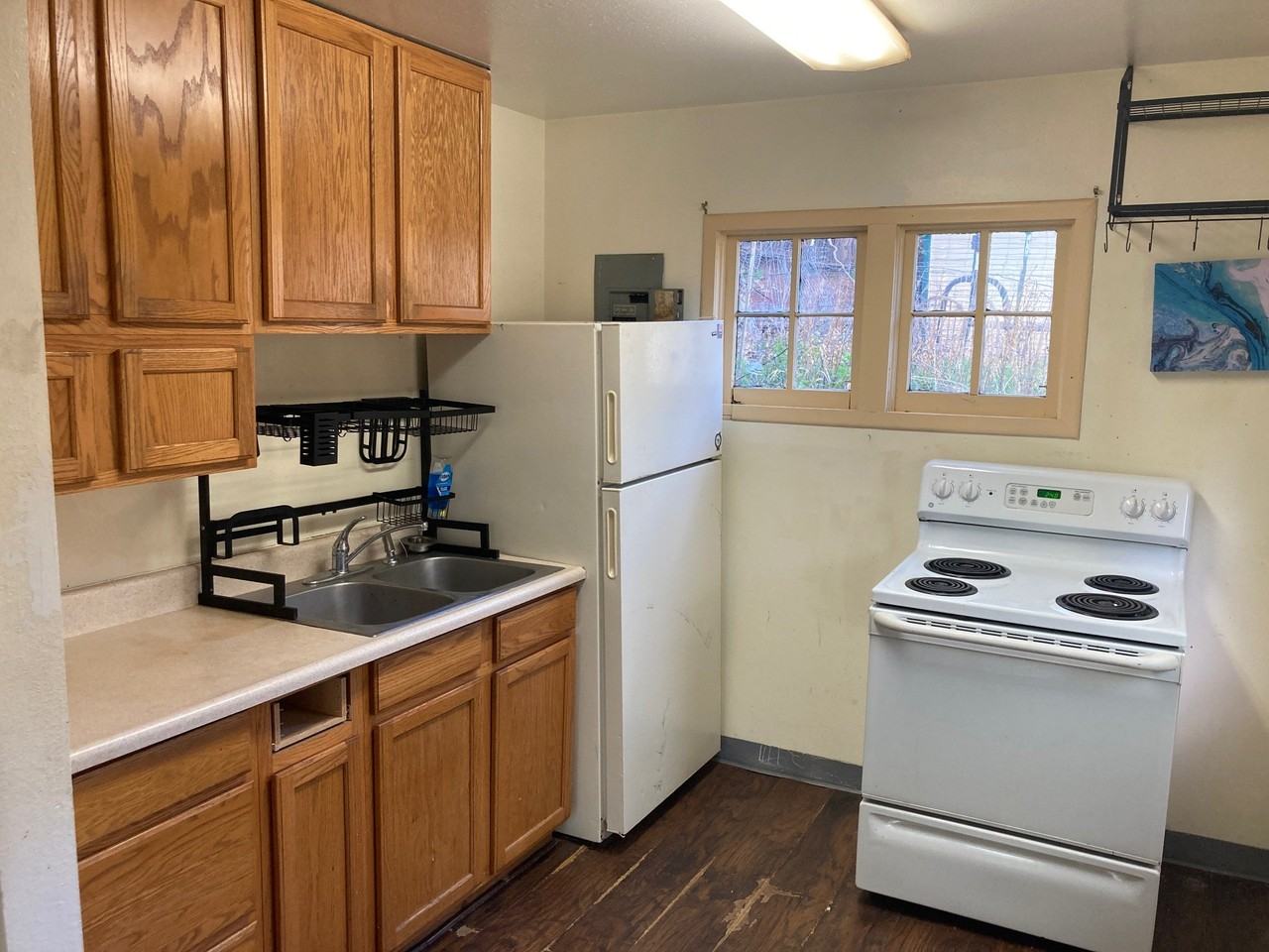 1301 Manitou Ave #3 - Photo 6 of 12