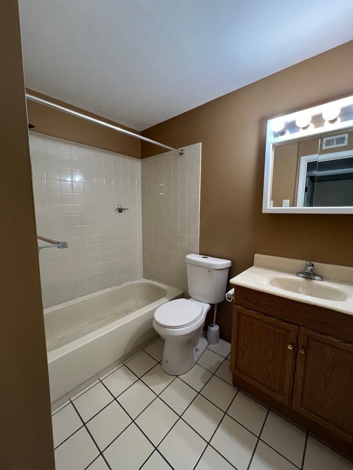 10106 Calera Rd #2ndFL - Photo 7 of 12