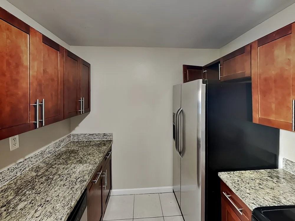 6415 Nw 192nd Ter - Photo 4 of 13