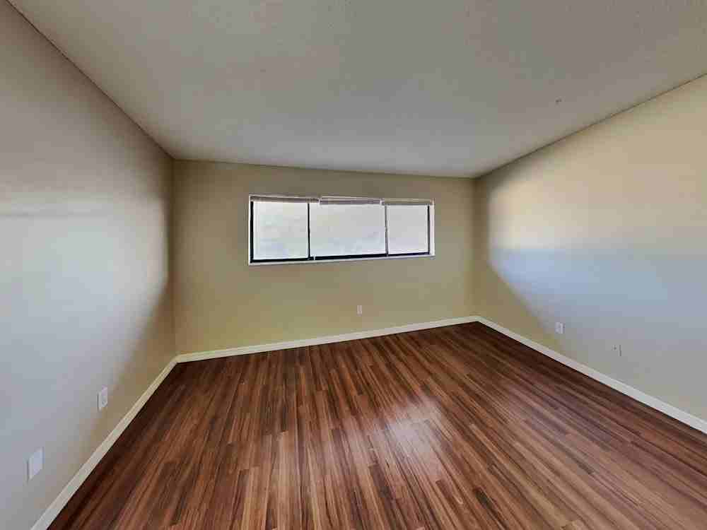 6415 Nw 192nd Ter - Photo 7 of 13