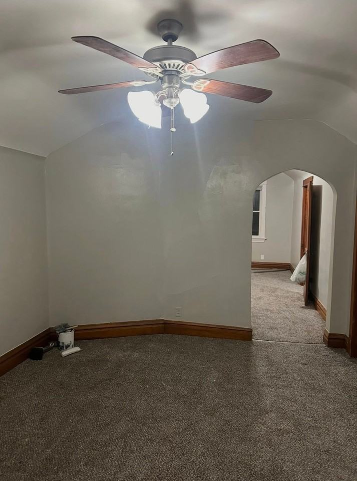 2520 N Sayre Ave #2 - Photo 3 of 10