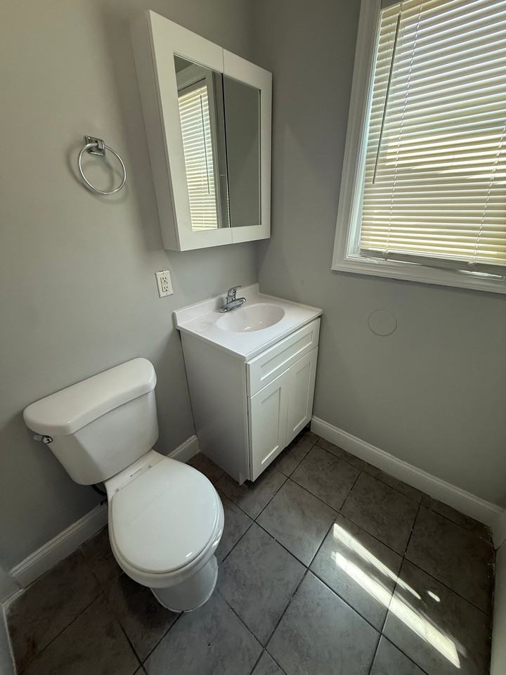 83 Albert M Tyler Pl #2 - Photo 6 of 11