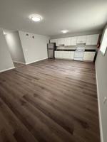 featured image of 40 12th Ave #4