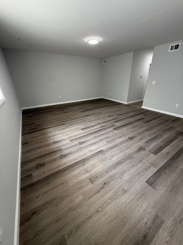 40 12th Ave #4 - Photo 5 of 13
