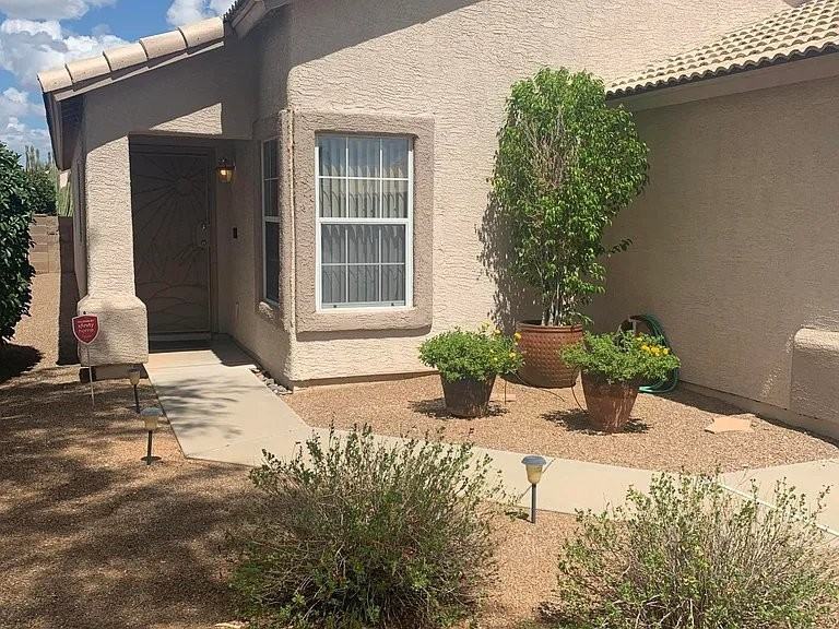 2010 W Cholla Vista Dr - Photo 2 of 18