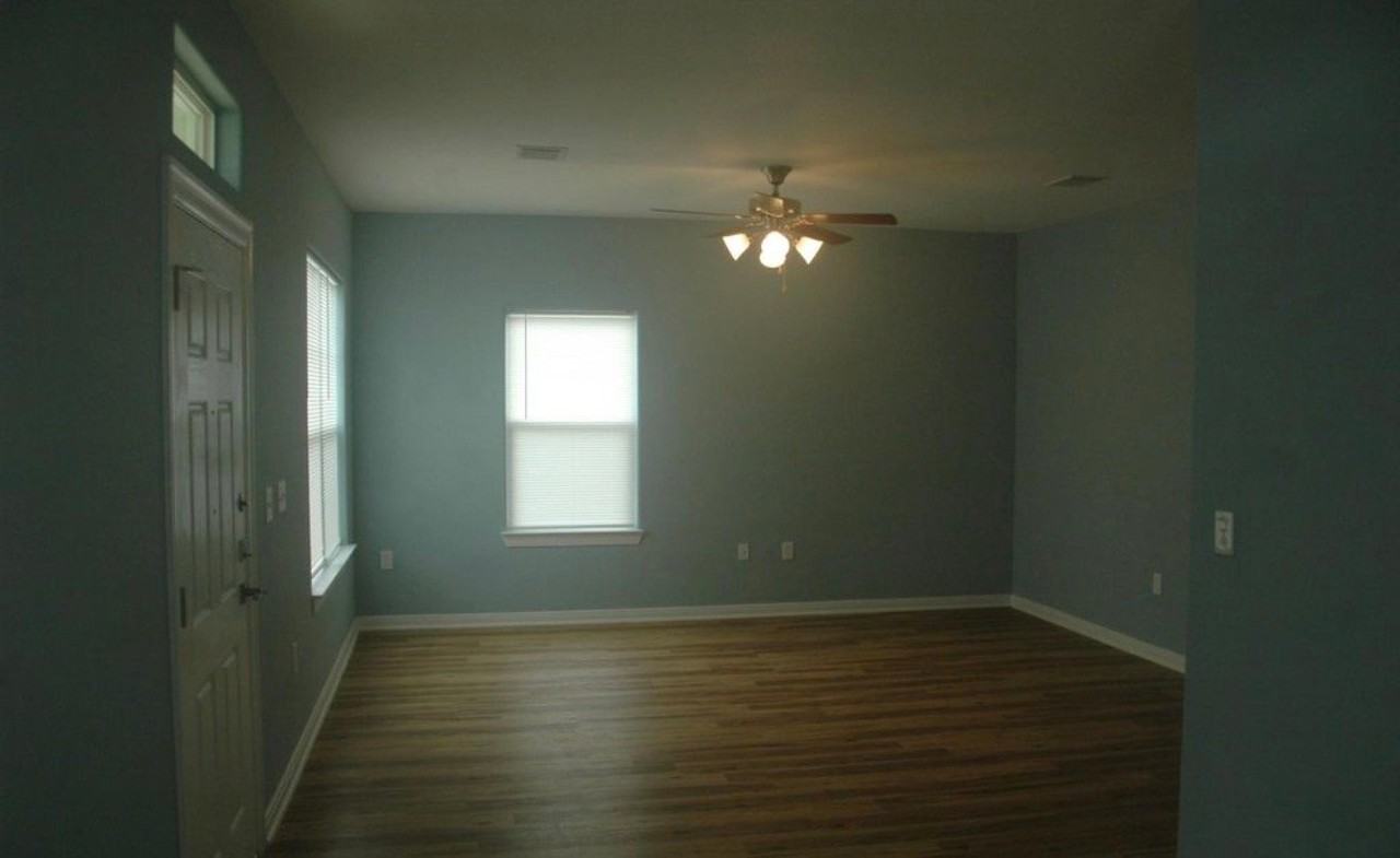 331 6th St - Photo 2 of 12