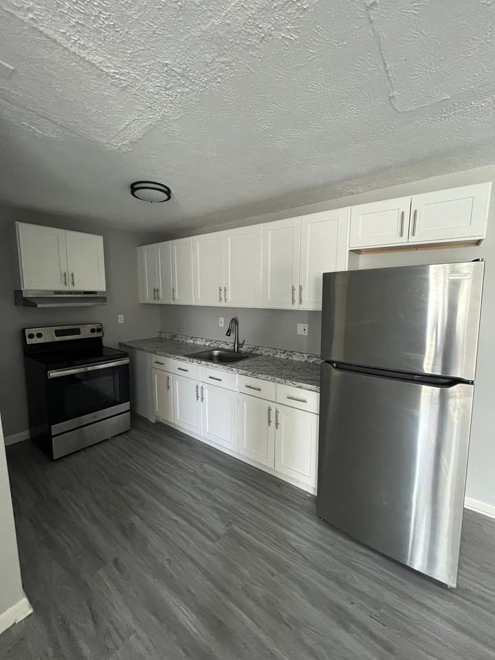 416 Franklin Ave #A05 - Photo 5 of 5
