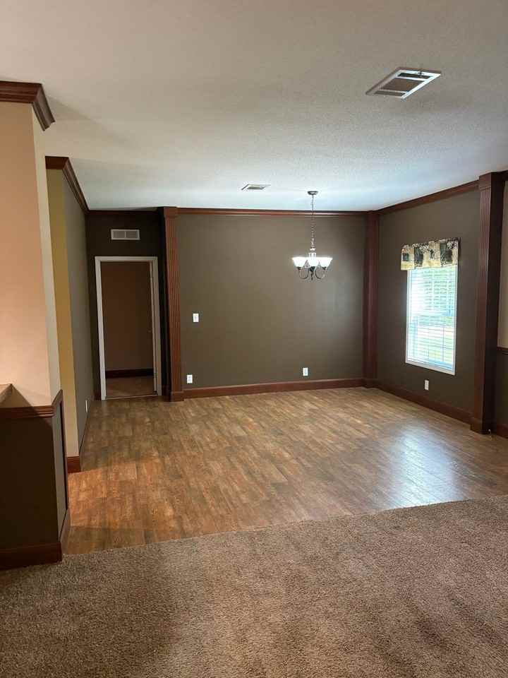 1230 Parker Creek Rd - Photo 4 of 17