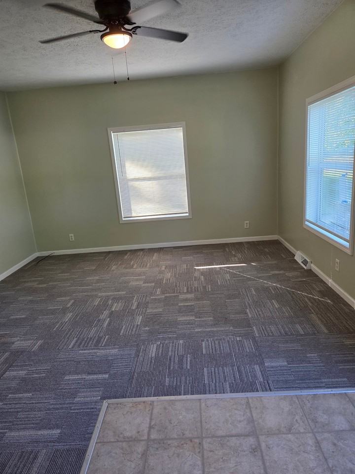 818 La Salle Dr - Photo 5 of 12