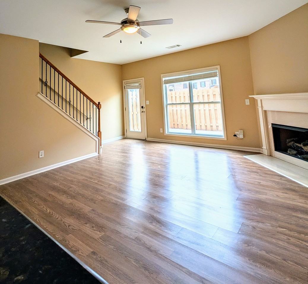 300 Knelston Oak Dr - Photo 6 of 19