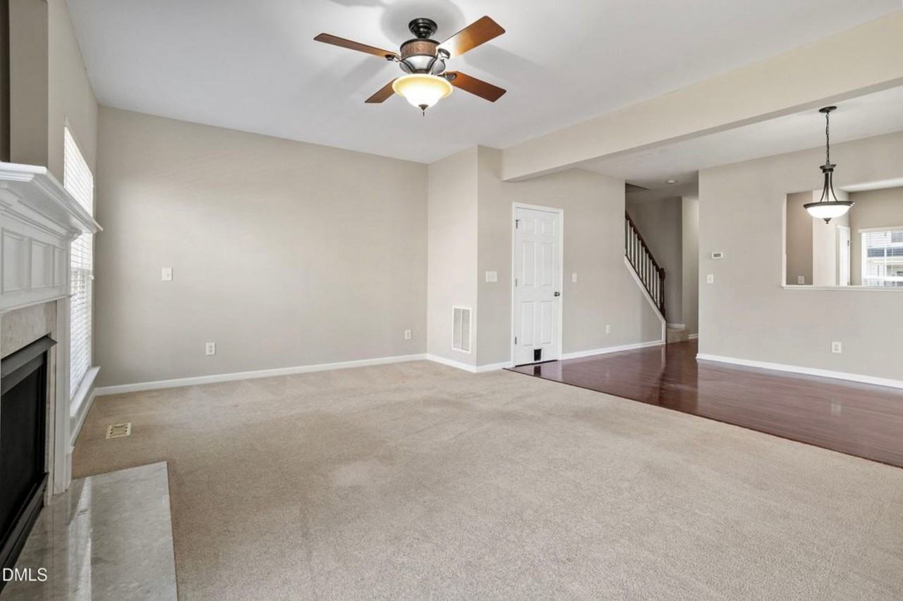 305 Anterbury Dr - Photo 6 of 20