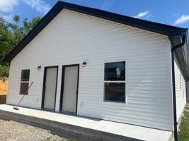 featured image of 114 Bluff Rd #1