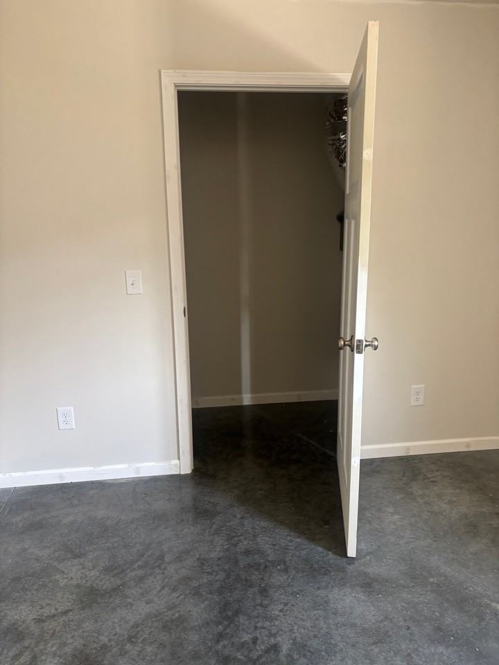 114 Bluff Rd #1 - Photo 7 of 7