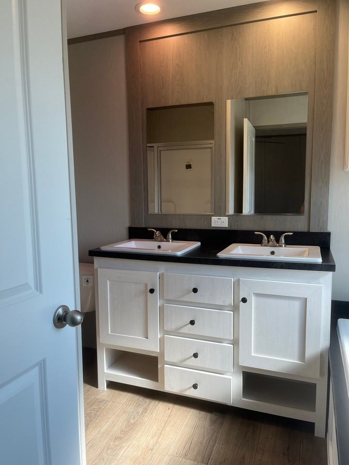 5507 Racetracklane - Photo 5 of 5