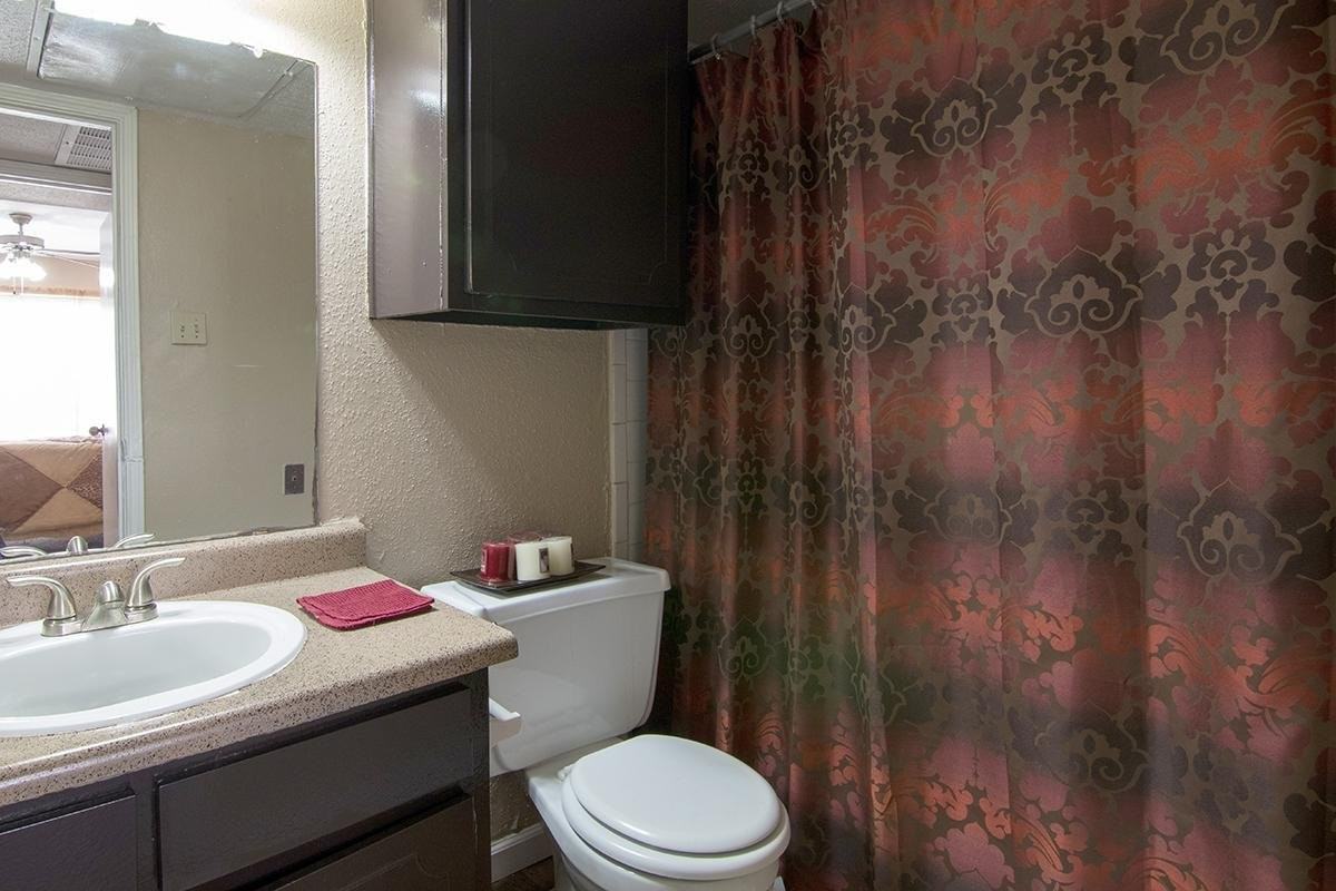 4800 Lamonte Ln #1616A - Photo 2 of 7