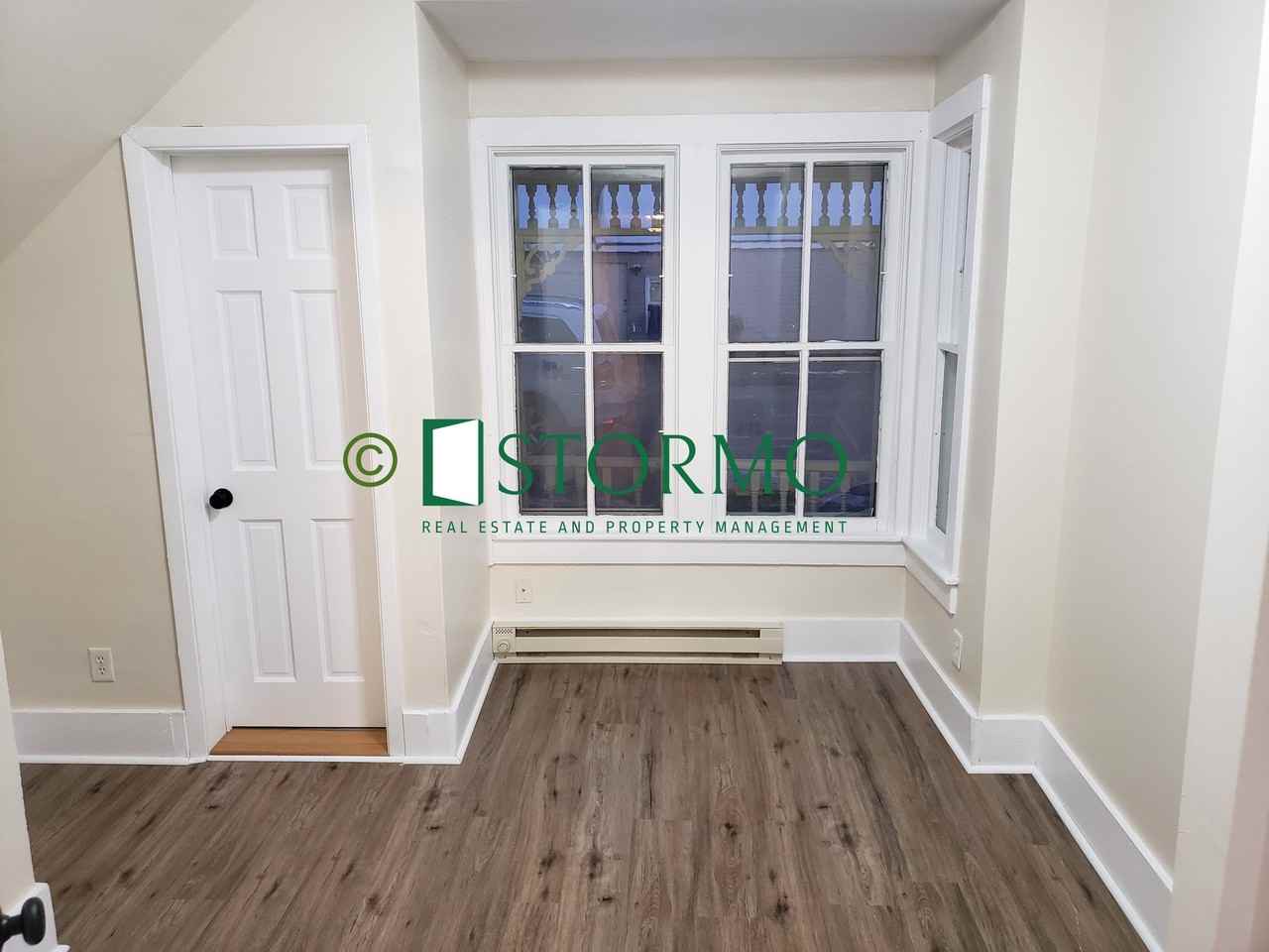 510 2nd St N #1 - Photo 4 of 8