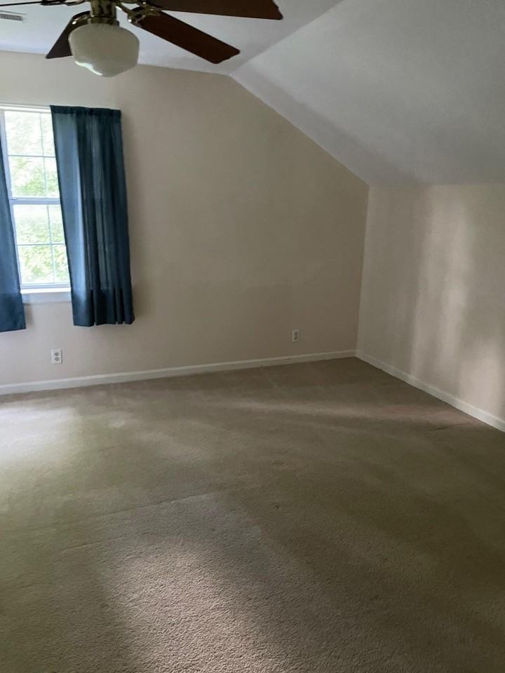 212 Walton Ferry Rd #102 - Photo 6 of 17