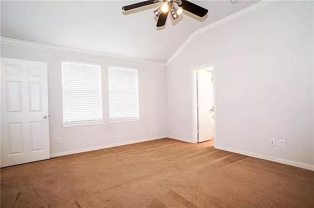 1820 Ringtail Dr - Photo 5 of 12