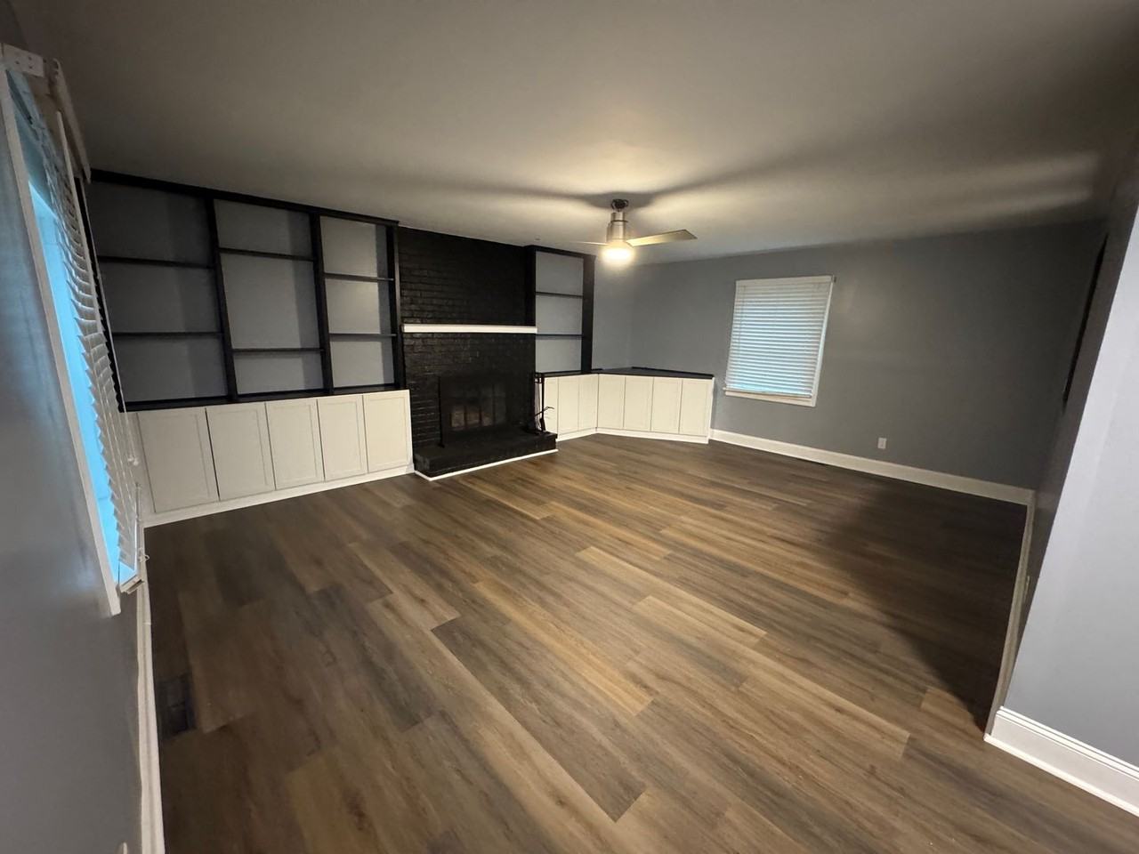 308 Graves St - Photo 5 of 15