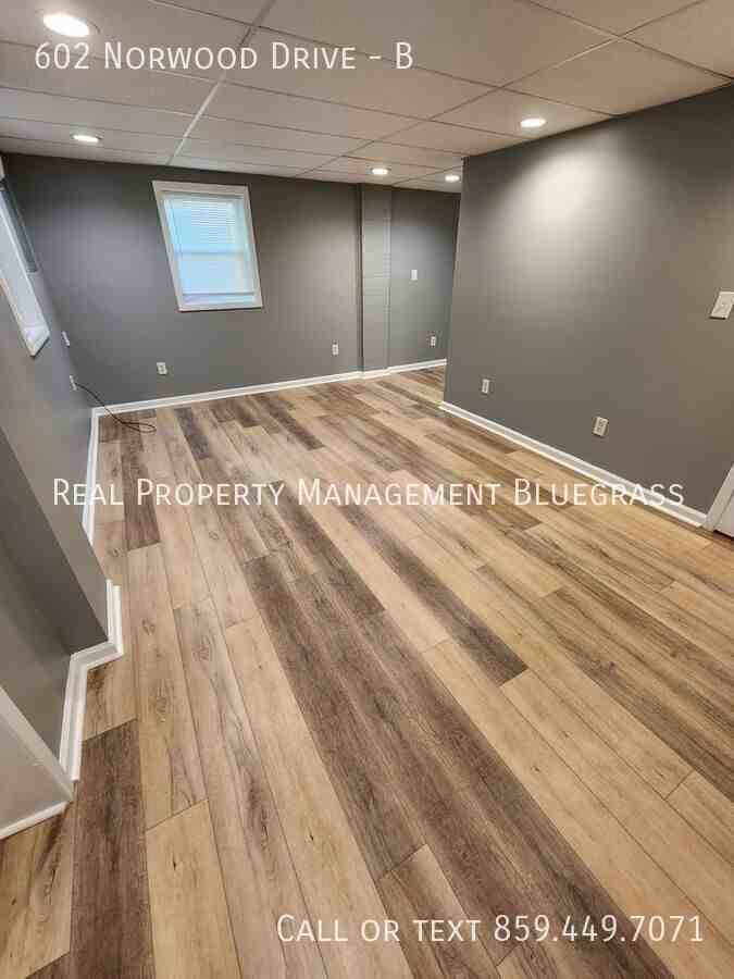 602 Norwood Dr #B - Photo 2 of 12