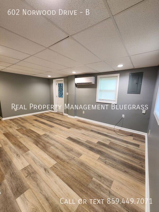 602 Norwood Dr #B - Photo 3 of 12