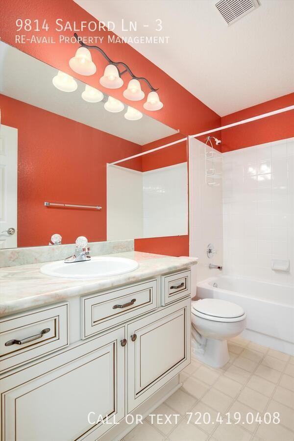 9814 Salford Ln #3 - Photo 6 of 38