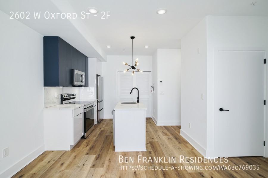 2602 W Oxford St #2F - Photo 2 of 18