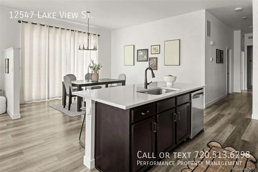 12547 Lake View St - Photo 5 of 24