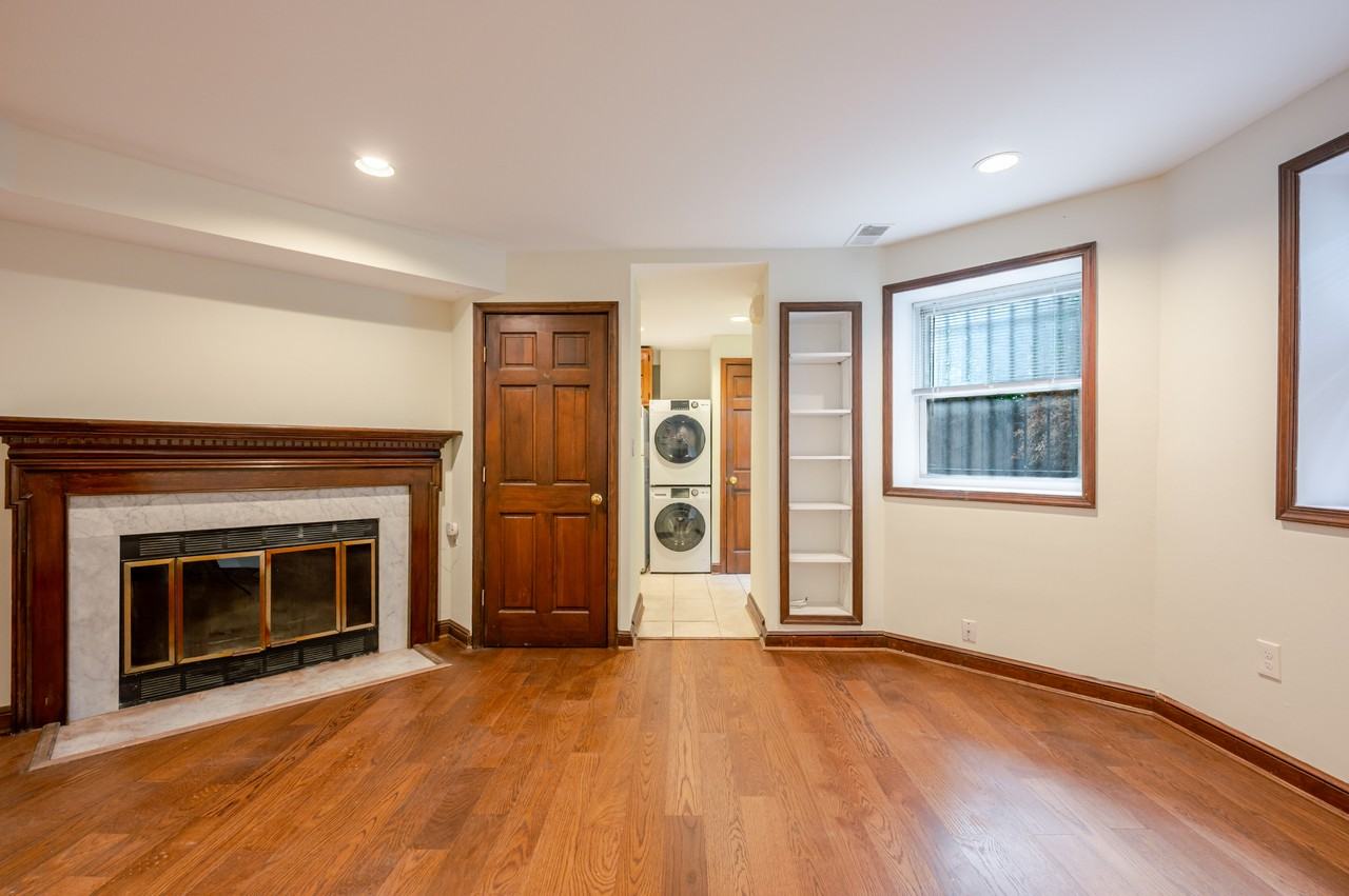 300 F St Ne #BS - Photo 6 of 12