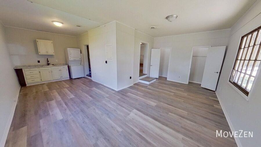 412 Hamby St - Photo 4 of 35