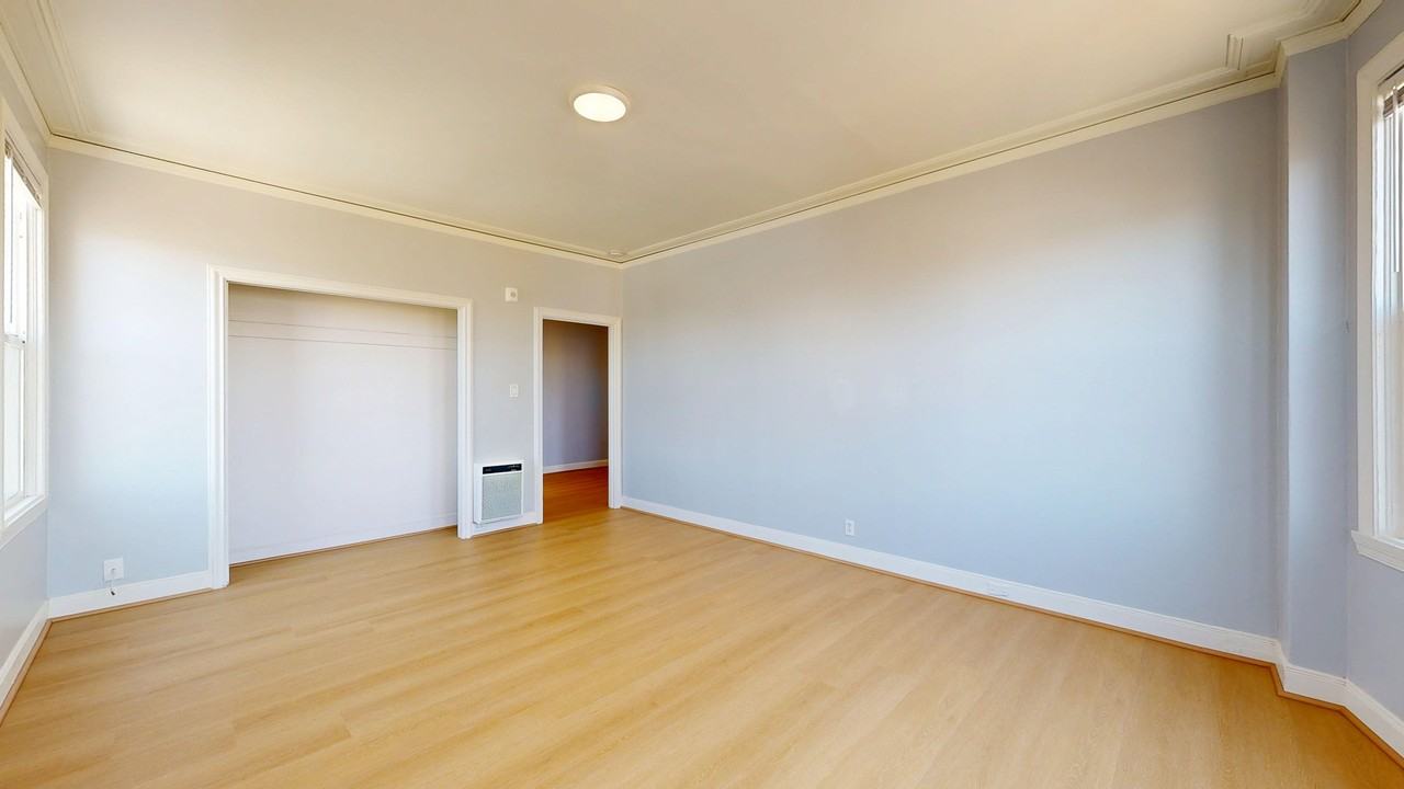920 Fulton St #405 - Photo 7 of 15