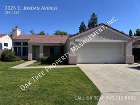 2326 E Jordan Ave - Photo 1 of 1