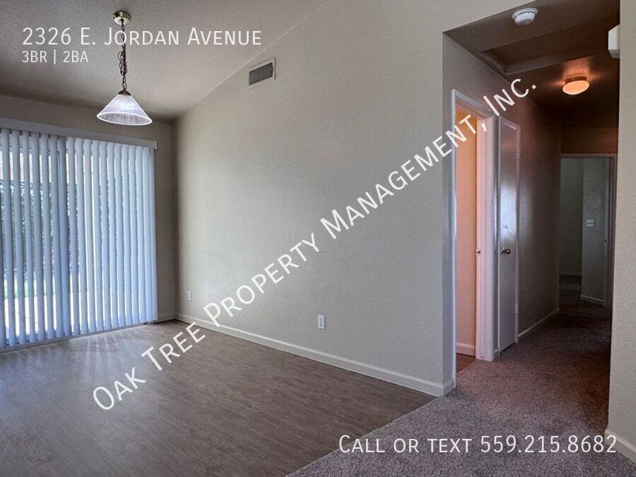 2326 E Jordan Ave - Photo 5 of 16