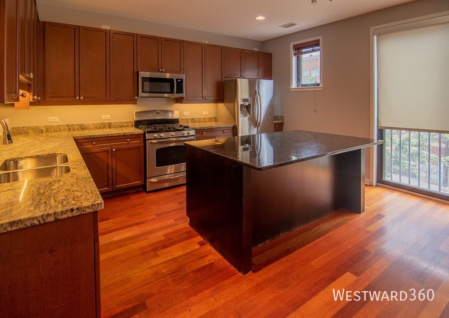 1152 N Cleveland Ave #2 - Photo 3 of 26