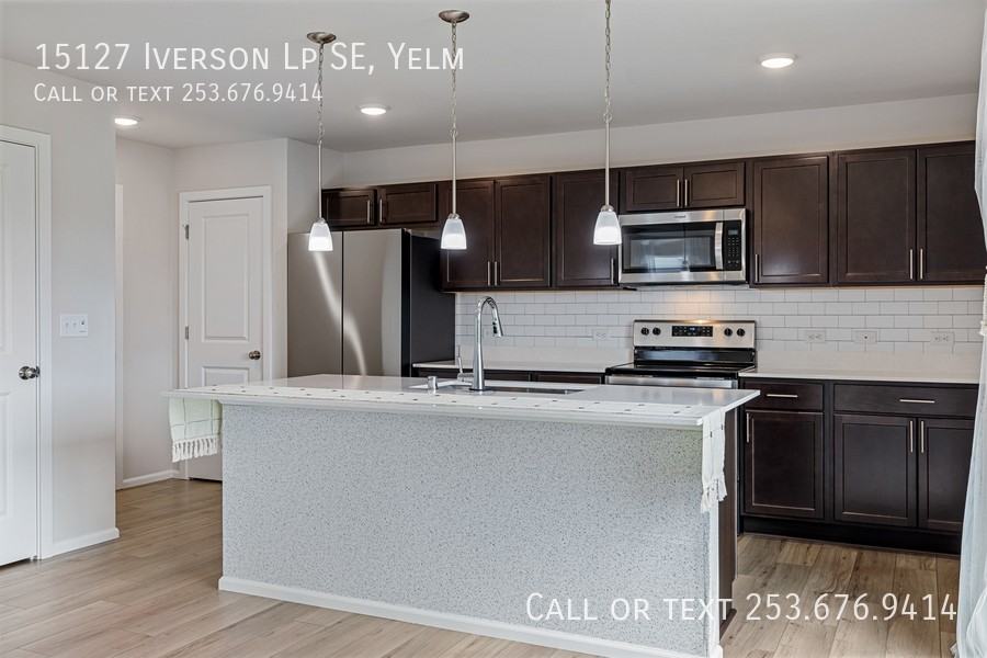 15127 Iverson Loop Se - Photo 5 of 22