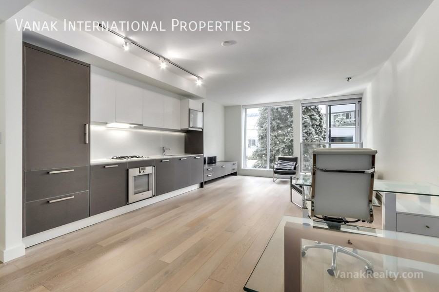 1477 206-1477 Pender St W - Photo 3 of 17