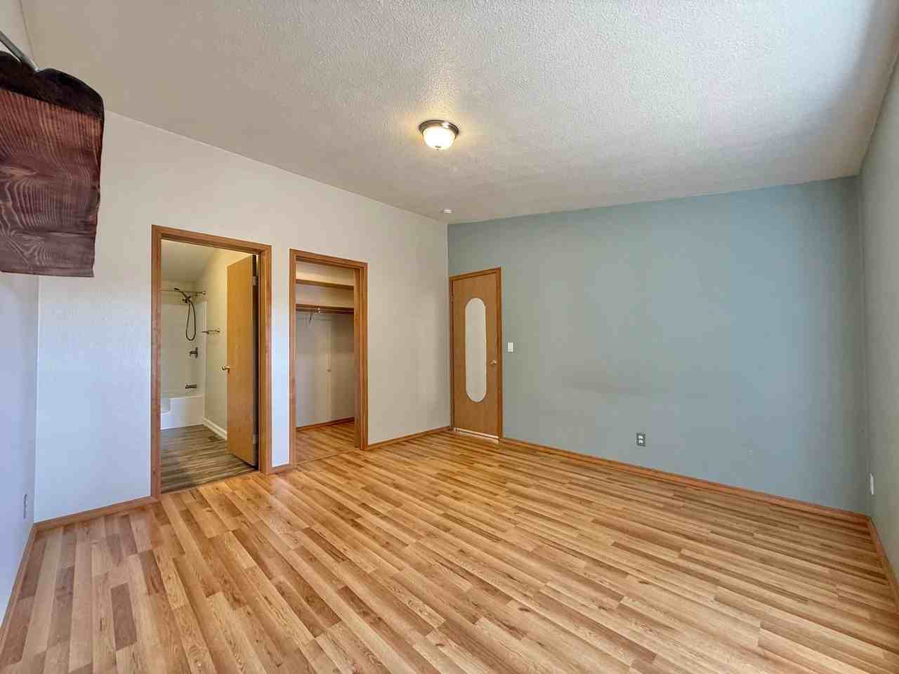 5228 W Cross Cut Rd - Photo 7 of 24