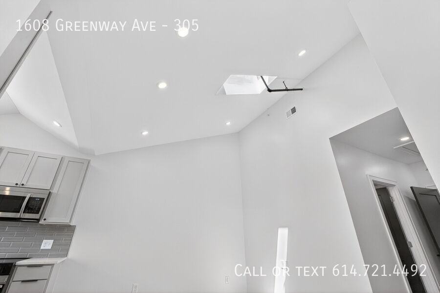 1608 Greenway Ave #305 - Photo 2 of 30