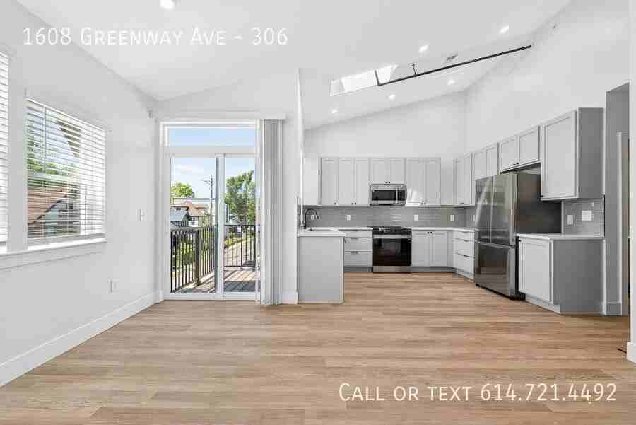 1608 Greenway Ave #306 - Photo 3 of 36