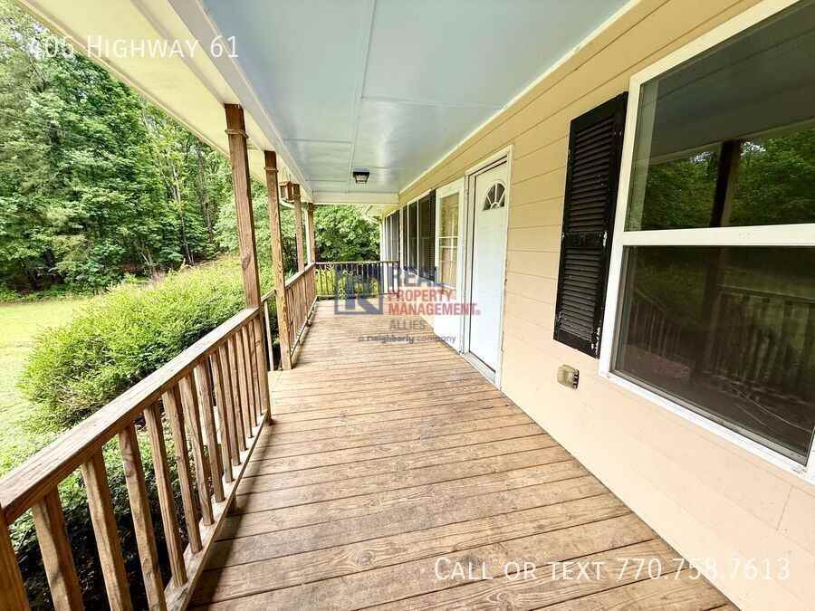 405 N Tennessee St - Photo 2 of 16