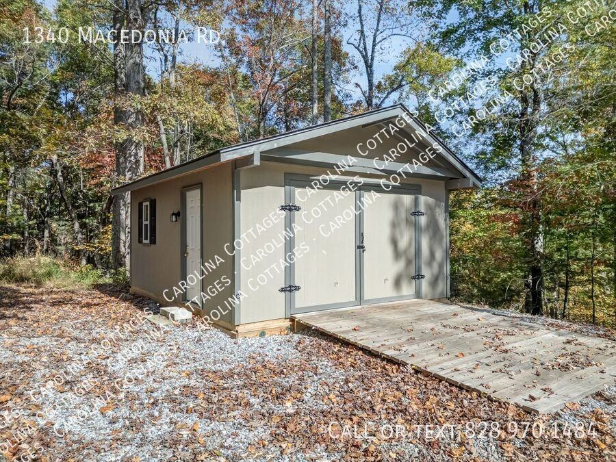 1340 Macedonia Rd - Photo 4 of 14