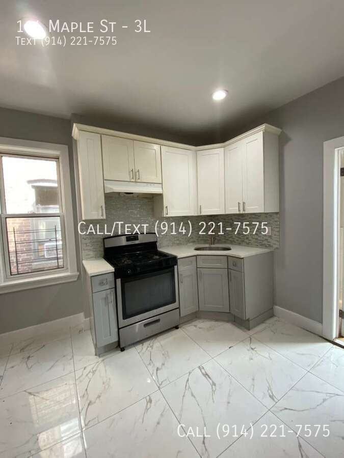 114 Maple St #3L