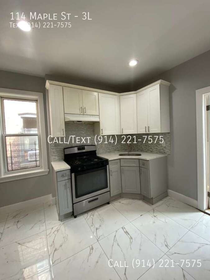 114 Maple St #3L - Photo 2 of 11