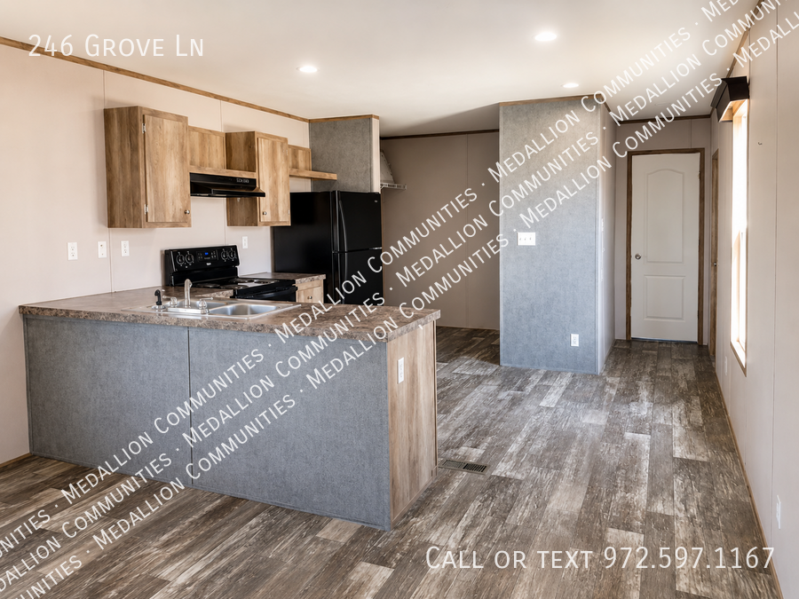 246 Grove Ln - Photo 3 of 16